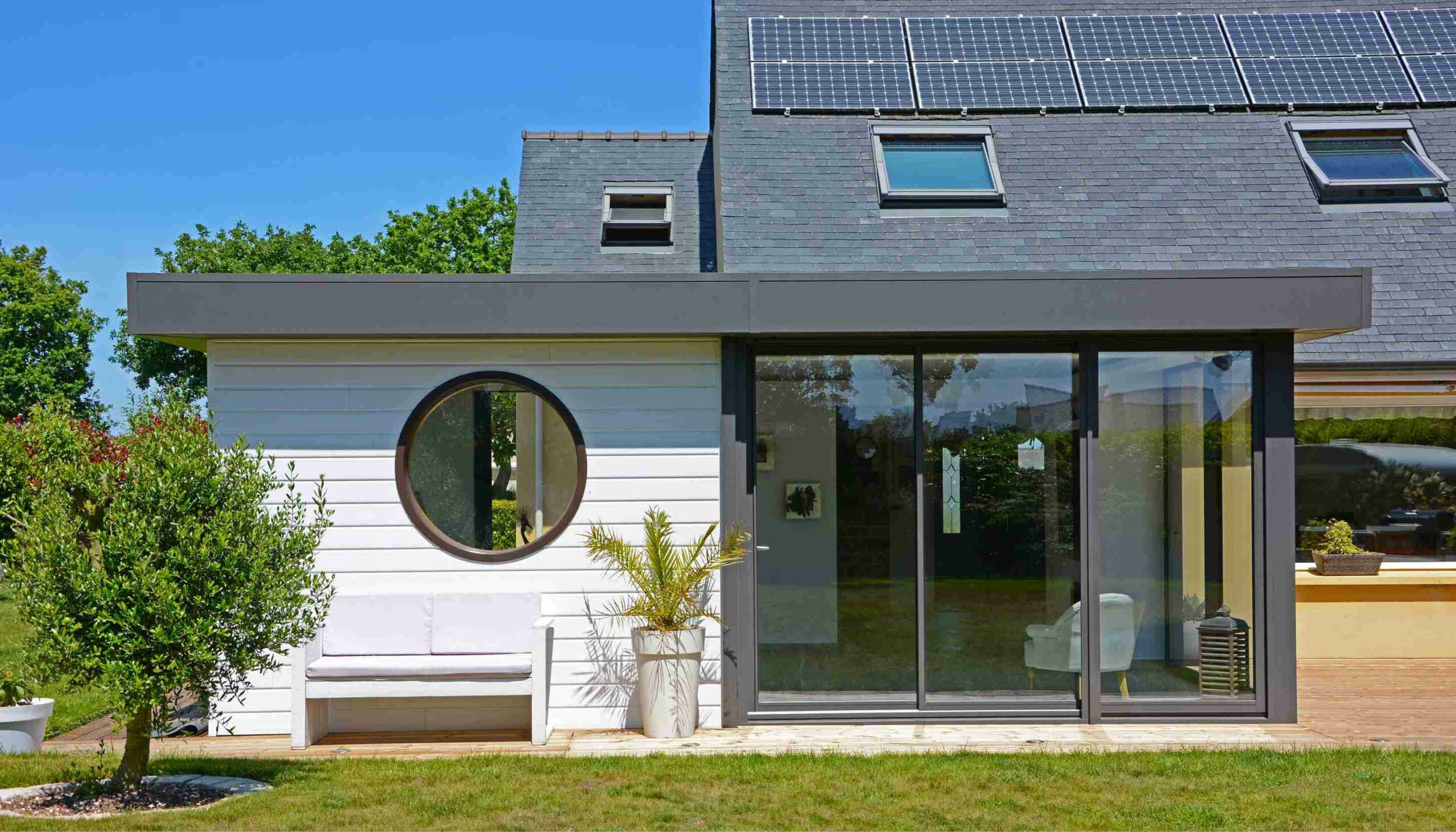 Extension de maison à toit plat