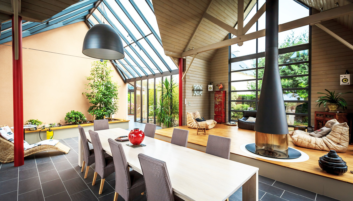 Extension de maison avec un toit ardoise